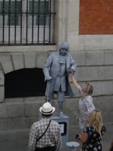 Живая скульптура на Plaza Mayor в Мадриде